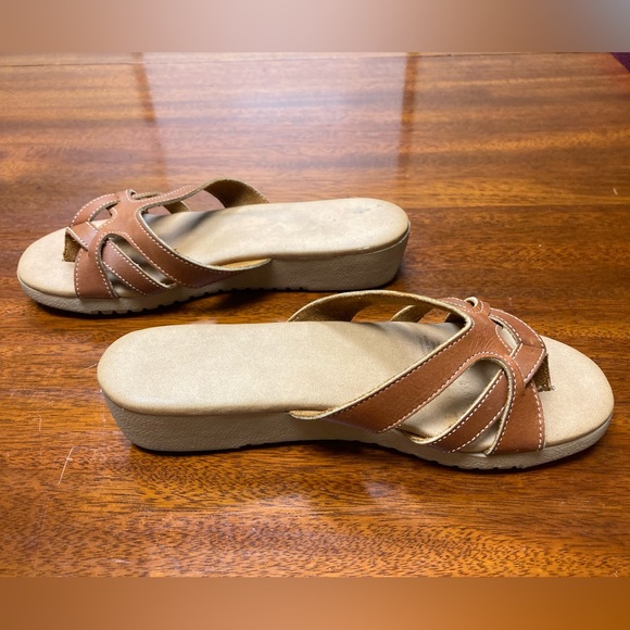 Super rare, vintage Fanfare YoYo’s brown leather thong sandal from the 70’s - Picture 7 of 16